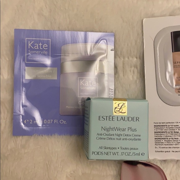 Skincare/ Make-up Sample/ Travel Size Bundle - Picture 2 of 4